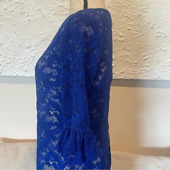 Eliza J Cobalt Blue Floral Lace Bell Sleeve Shift Dress Sz 4 - Picture 5 of 10